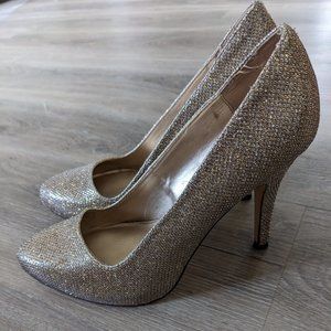 Glittery gold heels